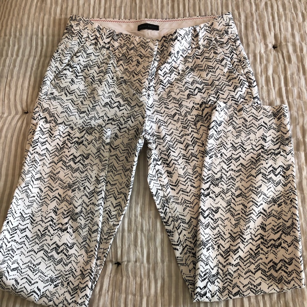 White and black cotton pants size 2, in great condition, no stains